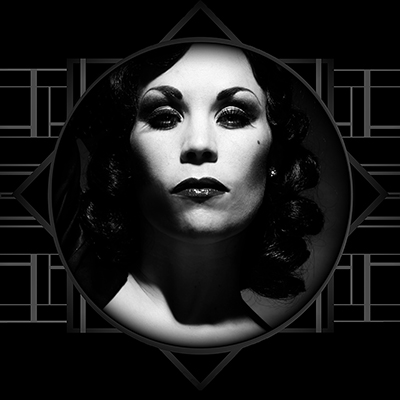 Vintage burlesque model Xarah von den Vielenregen by Michael Schermons for the Femme Fatale Cabaret